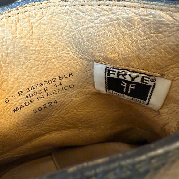 Frye Women’s Jackie Botton Leather Zip-Closure Healed Bootie Boots BLK Size 6.5B - Picture 11 of 13